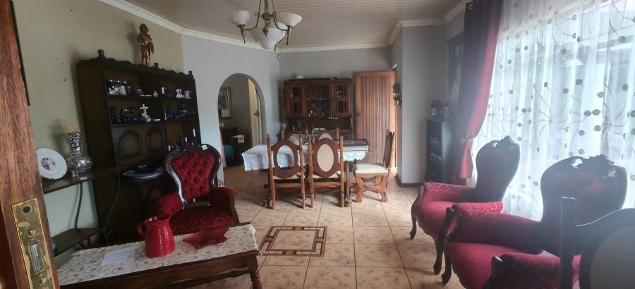 3 Bedroom Property for Sale in Oos Einde North West